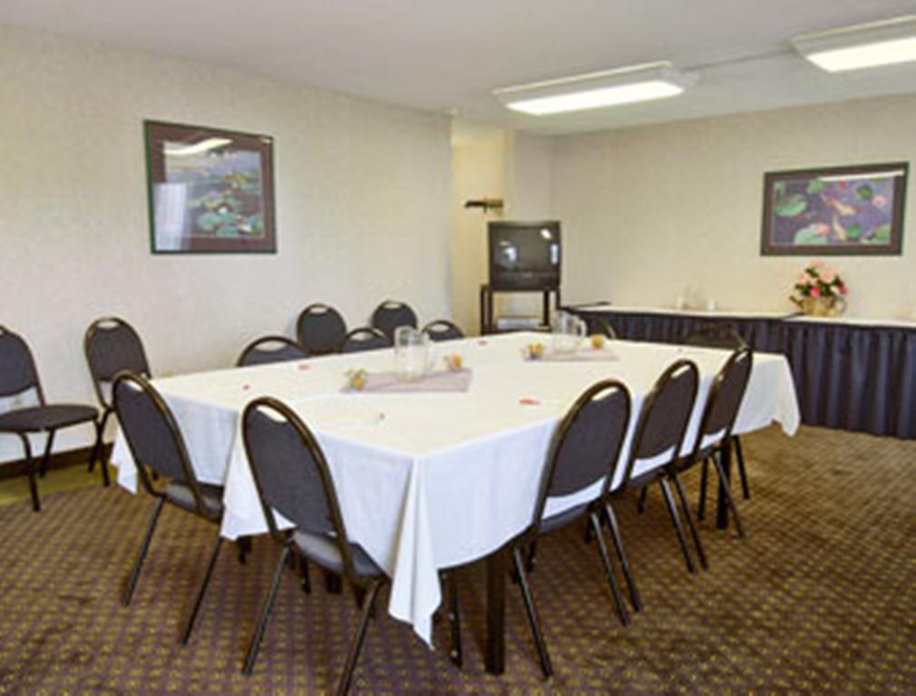 Perryville Hotel Fasilitas foto