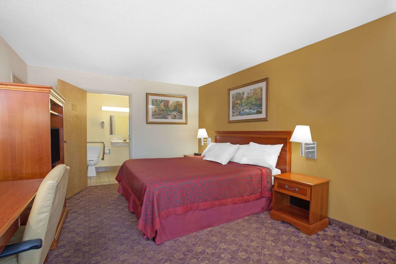 Perryville Hotel Bagian luar foto